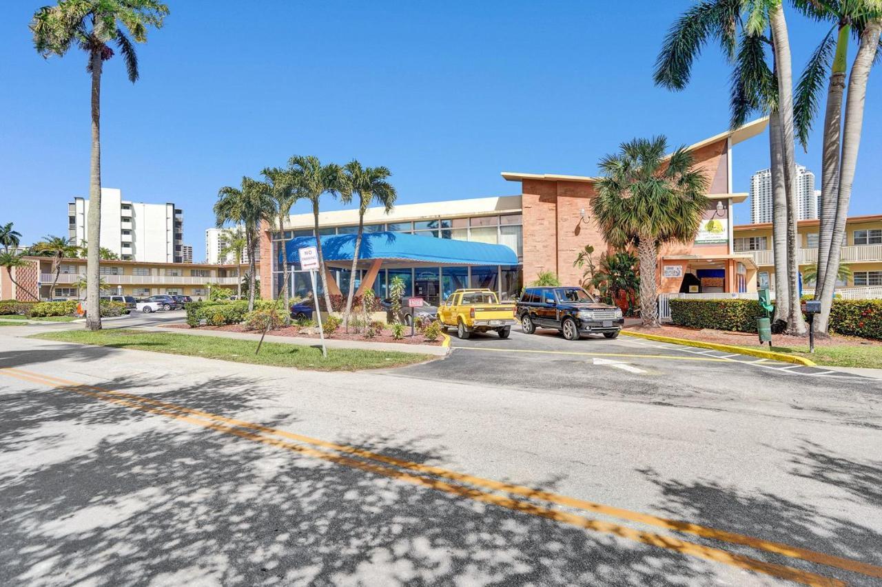 Gorgeous Spot In Hallandale Beach With Pool!! Extérieur photo