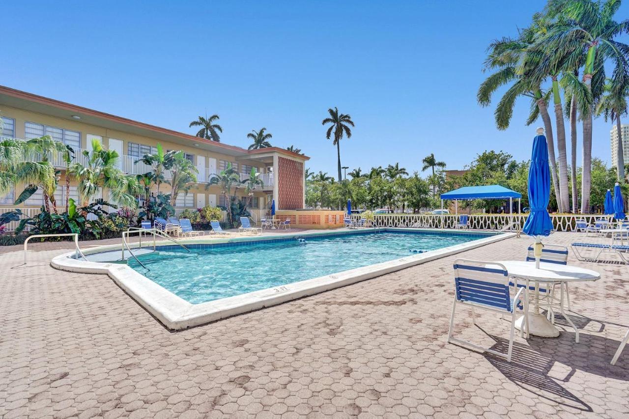 Gorgeous Spot In Hallandale Beach With Pool!! Extérieur photo